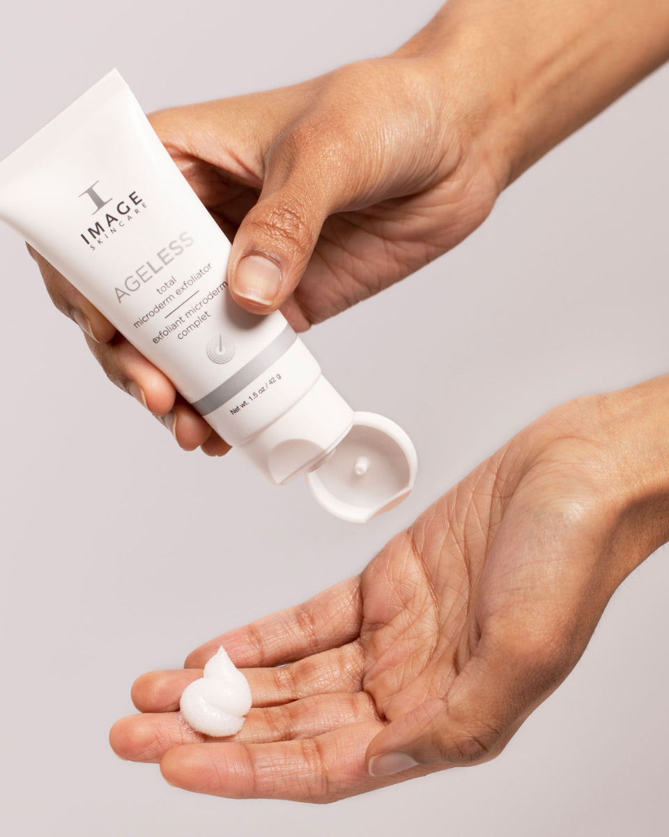 AGELESS TOTAL MICRODERM EXFOLIATOR